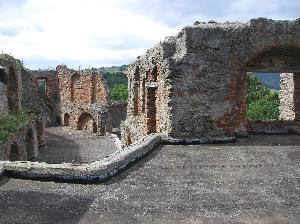 Zagórze Śląskie - Zamek Grodno, zamek wysoki