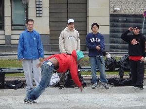 Hip-hop: b-boying