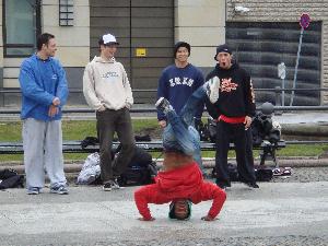 Hip-hop: b-boying