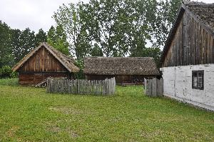 Skansen w Kłóbce - zagroda kujawska