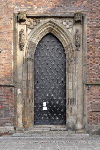 Wrocław - portal kościoła św. Marii Magdaleny