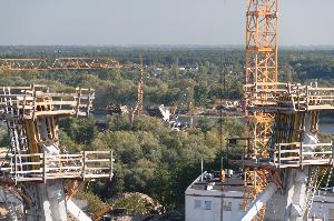 Toruń - budowa mostu drogowego wraz z drogami dojazdowymi