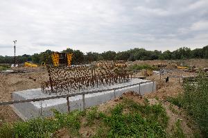 Toruń - budowa mostu drogowego wraz z drogami dojazdowymi