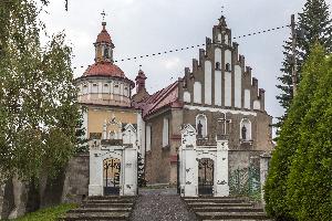 Brzeziny - kościół pw. Podwyższenia Krzyża Św.