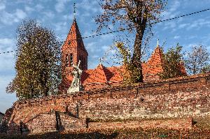 Wąbrzeźno - kościół pw. św. Szymona i św. Judy Tadeusza