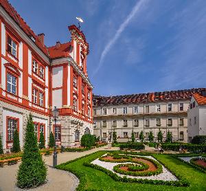 Wrocław - Ossolineum, klasztor Szpitalników z Czerwoną Gwiazdą